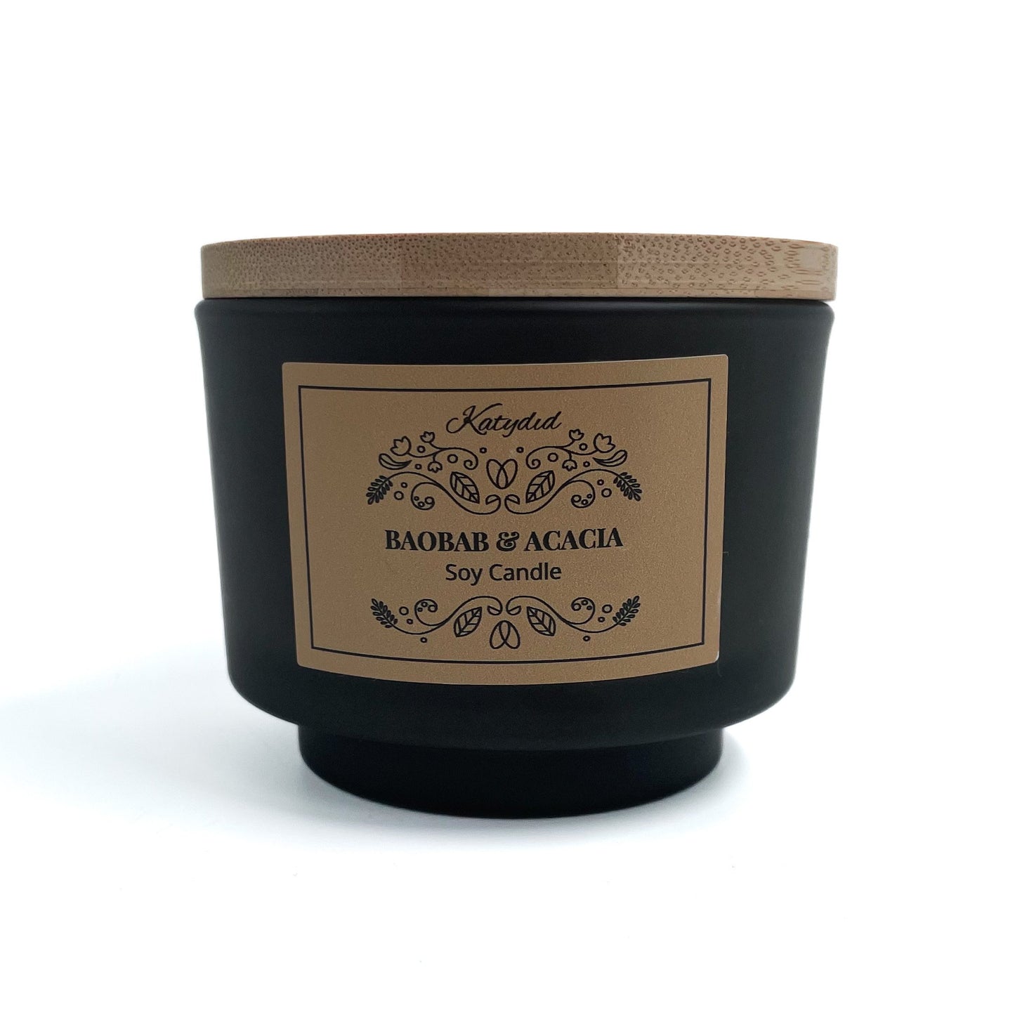 The Baobab & Acacia candle captures the unique blend of earthy richness of the mighty baobab tree, intertwined with the delicate, honeyed floral notes of acacia blossoms. Hand poured using natural soy wax. Small 250ml