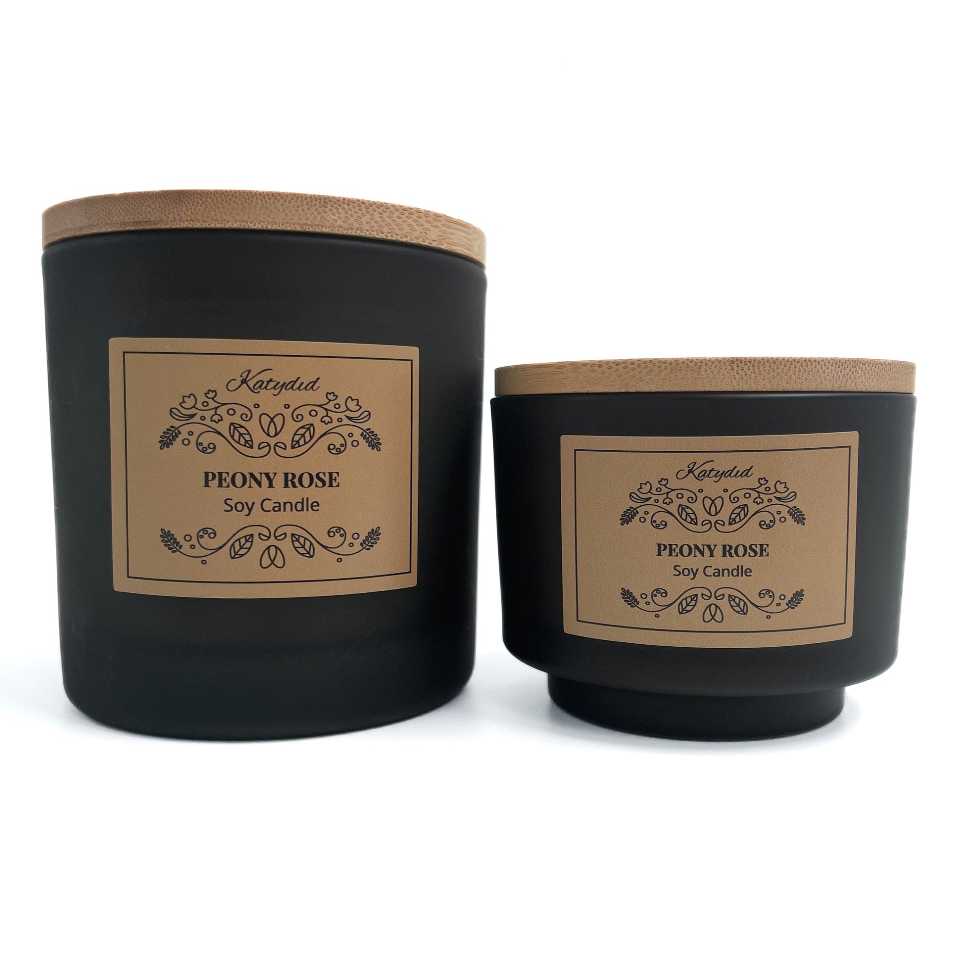 The Peony Rose Candle is a romantic blend of soft peony petals and fresh, blooming roses, creating a floral bouquet.  Hand poured using natural soy wax. Large 500ml Small 250ml 
