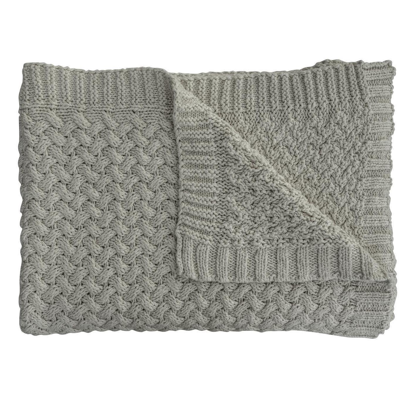 Luxurious cotton cable knit throw blanket in sage green 220cm x 140cm 